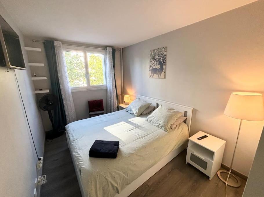 Appartement Confort Avec Balcon - Champigny Eksteriør billede